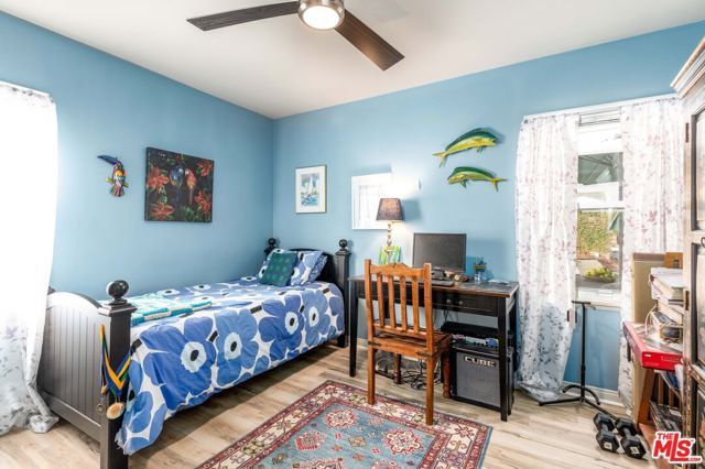 6727 W 88th Street, Los Angeles, CA 90045