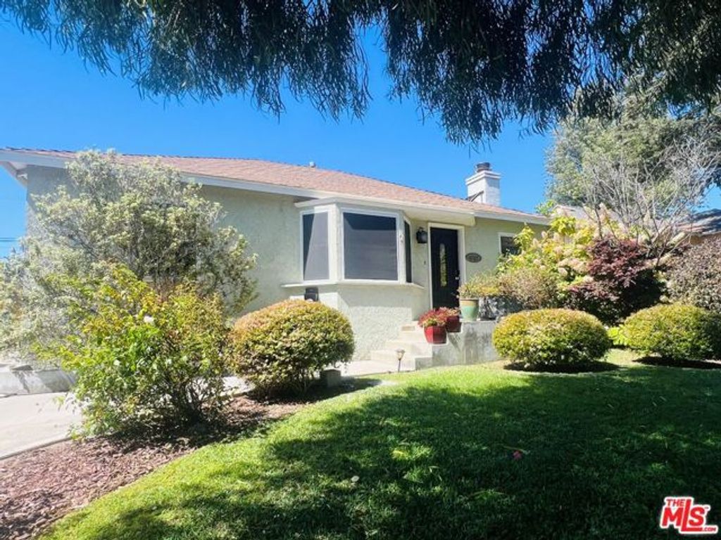 6727 W 88th Street, Los Angeles, CA 90045
