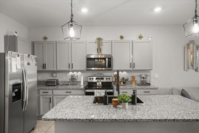 170 MANGROVE SHADE CIRCLE, Apollo Beach, FL 33572