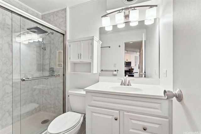 1031 Maunaihi Place 401, Honolulu, HI 96822