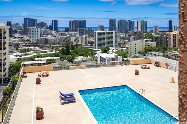 1031 Maunaihi Place 401, Honolulu, HI 96822