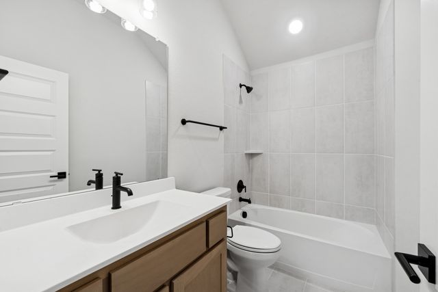 1905 Hazel Lily Run, Mesquite, TX 75181