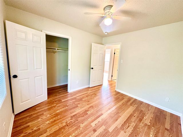 4901 York Hill DR, Austin, TX 78723