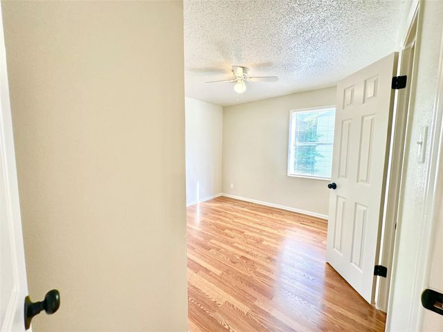 4901 York Hill DR, Austin, TX 78723