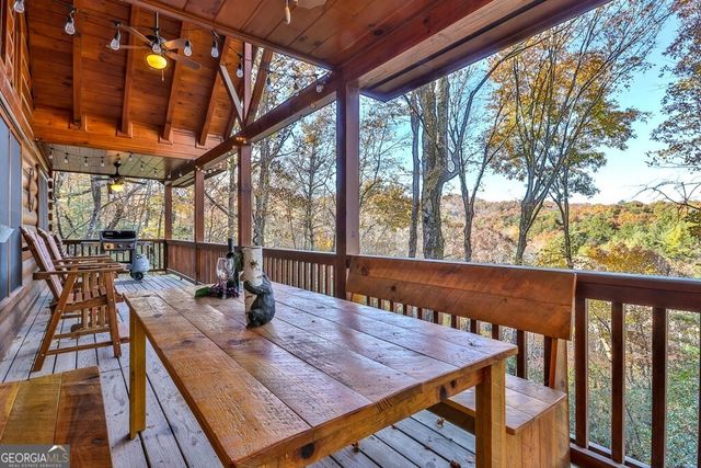 93 Anderson Drive, Blue Ridge, GA 30513