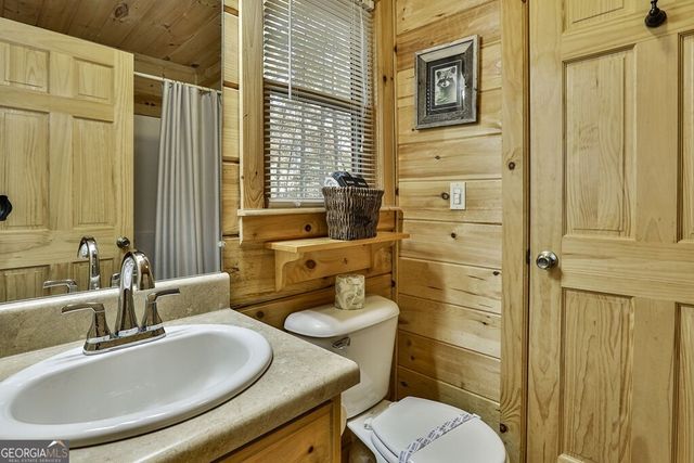 93 Anderson Drive, Blue Ridge, GA 30513