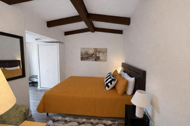 100 Getaway Circle 101, Kimberling City, MO 65686