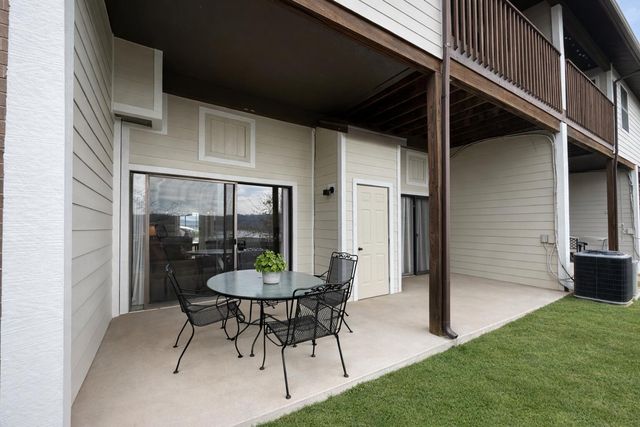 100 Getaway Circle 101, Kimberling City, MO 65686