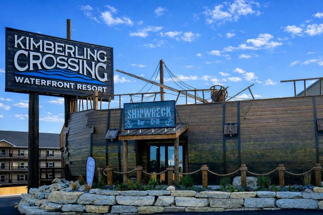 100 Getaway Circle 101, Kimberling City, MO 65686