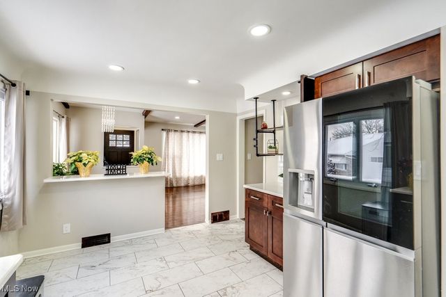 4485 Longleaf Road, Warrensville Heights, OH 44128