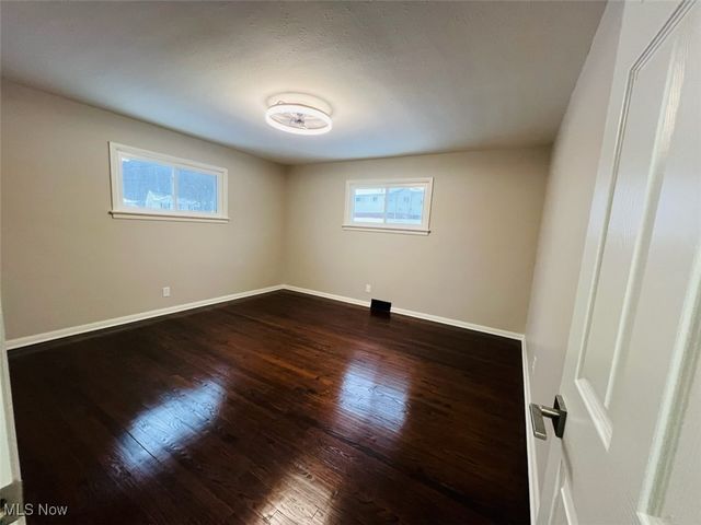 4485 Longleaf Road, Warrensville Heights, OH 44128