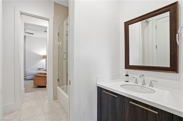 14831 Dockside LN, Naples, FL 34114