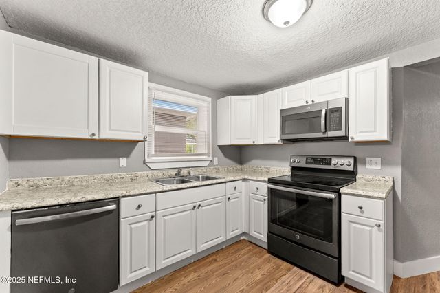 2150 MOREHOUSE Road, Jacksonville, FL 32209