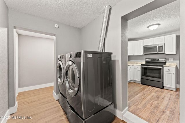 2150 MOREHOUSE Road, Jacksonville, FL 32209