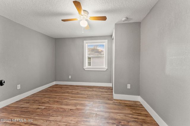 2150 MOREHOUSE Road, Jacksonville, FL 32209