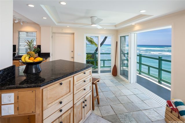2957 Kalakaua Avenue 418, Honolulu, HI 96815