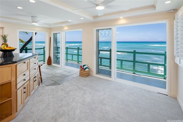 2957 Kalakaua Avenue 418, Honolulu, HI 96815