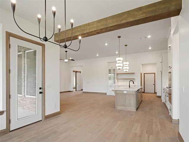 514 Basin Way, Norman, OK 73069