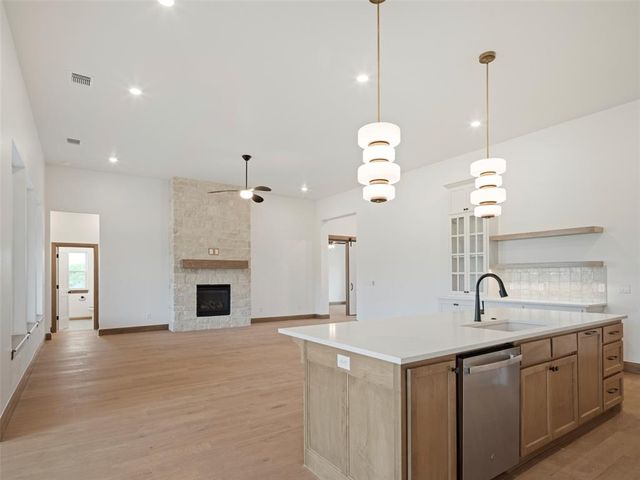 514 Basin Way, Norman, OK 73069
