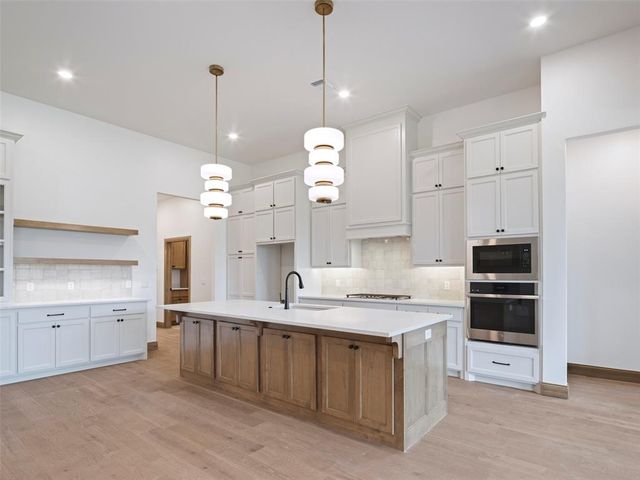 514 Basin Way, Norman, OK 73069