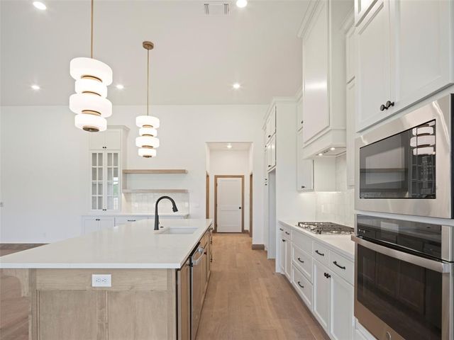 514 Basin Way, Norman, OK 73069