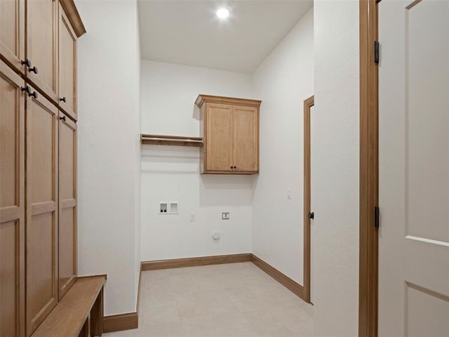 514 Basin Way, Norman, OK 73069