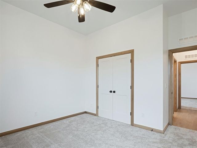 514 Basin Way, Norman, OK 73069