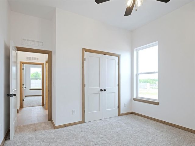 514 Basin Way, Norman, OK 73069