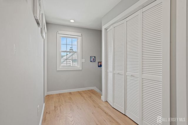 13 Albany Street, Edison, NJ 08837