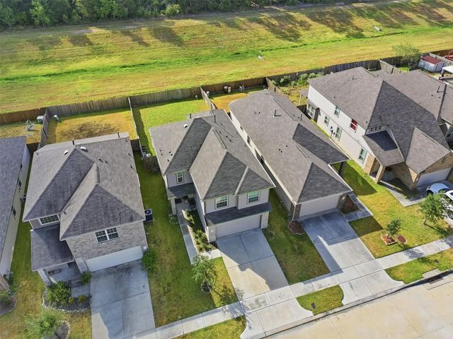 17622 Holroyd Road, Humble, TX 77346