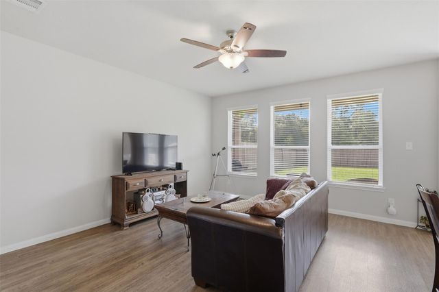 17622 Holroyd Road, Humble, TX 77346