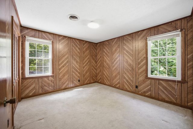 109 Carter Farris Lane, Winchester, TN 37398