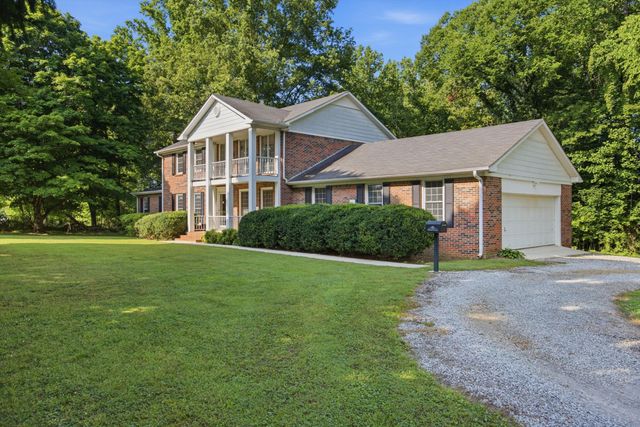 109 Carter Farris Lane, Winchester, TN 37398