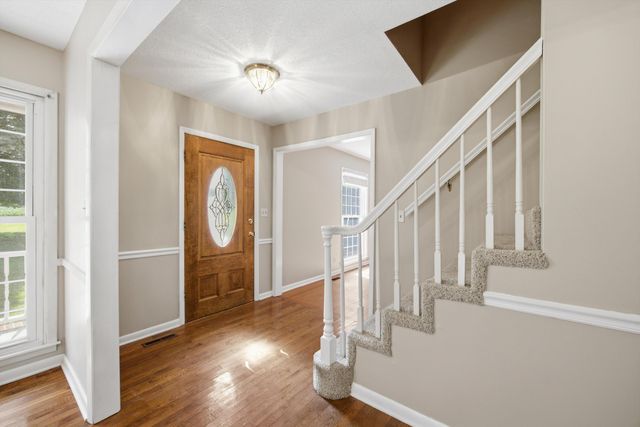 109 Carter Farris Lane, Winchester, TN 37398
