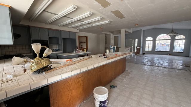 13116 Rincon, Apple Valley, CA 92308