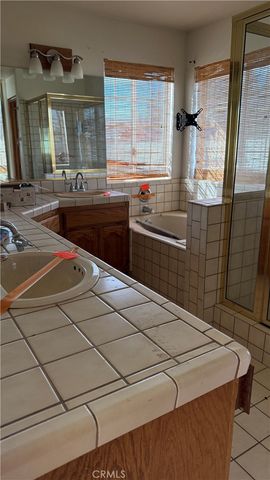 13116 Rincon, Apple Valley, CA 92308