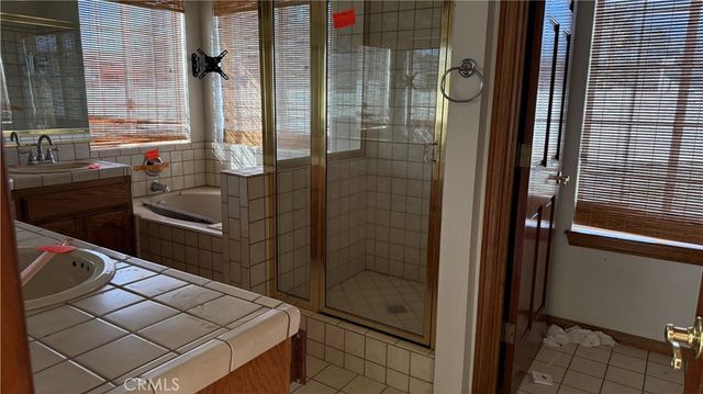 13116 Rincon, Apple Valley, CA 92308