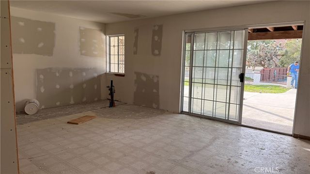 13116 Rincon, Apple Valley, CA 92308