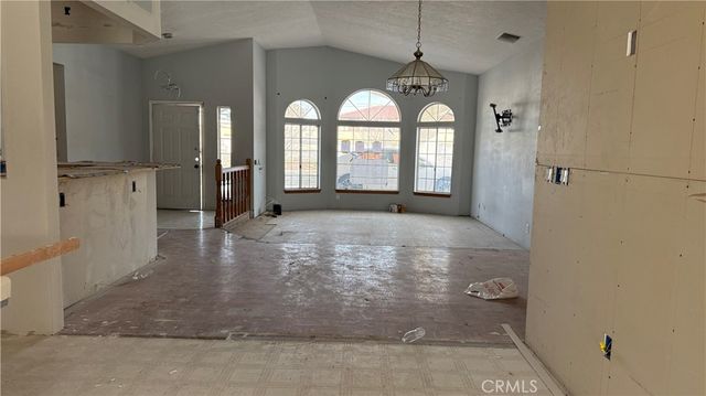 13116 Rincon, Apple Valley, CA 92308