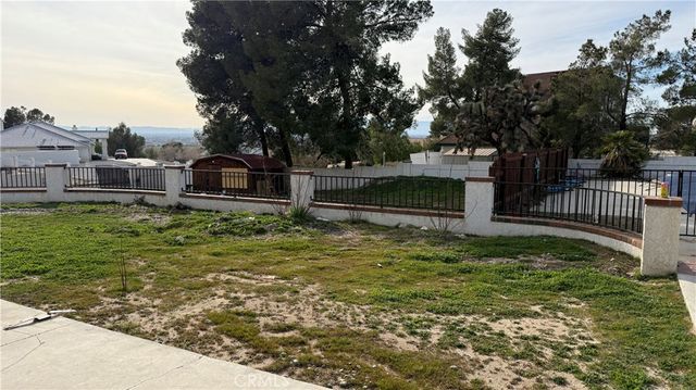 13116 Rincon, Apple Valley, CA 92308