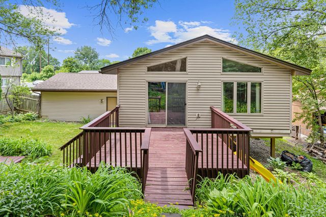 13229 Court Place, Burnsville, MN 55337