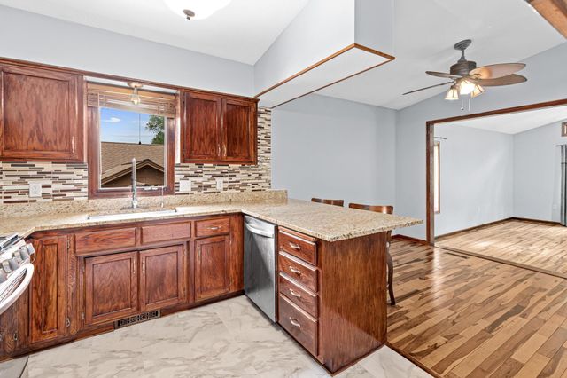 13229 Court Place, Burnsville, MN 55337