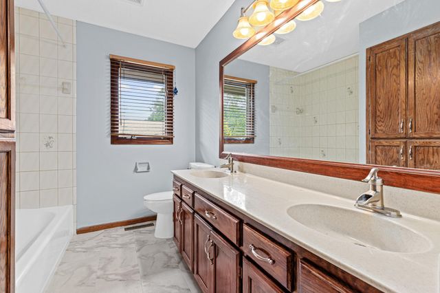 13229 Court Place, Burnsville, MN 55337