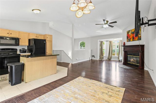 704 Sportsmans Court, Warrenton, MO 63383