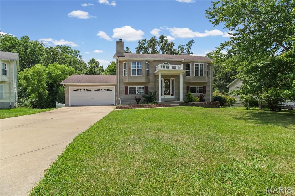 704 Sportsmans Court, Warrenton, MO 63383