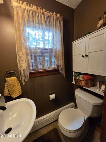 26 Hidden Hills Drive, Queensbury, NY 12804