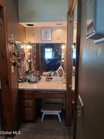 26 Hidden Hills Drive, Queensbury, NY 12804