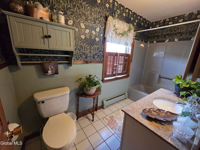 26 Hidden Hills Drive, Queensbury, NY 12804