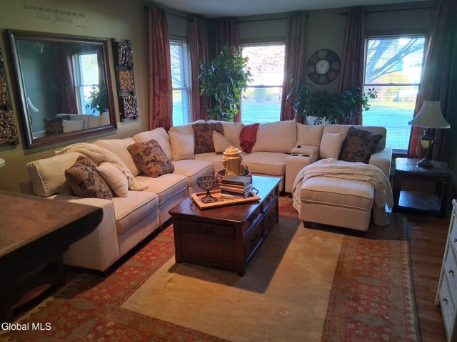 26 Hidden Hills Drive, Queensbury, NY 12804