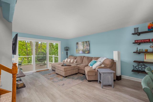 5638 W Peninsula DRIVE, Waterford, WI 53185